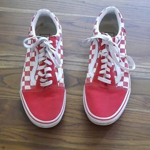 Vans old skool red suede shoes size 8m/9.5w